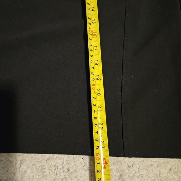 Conrad C black skirt - Picture 4 of 8